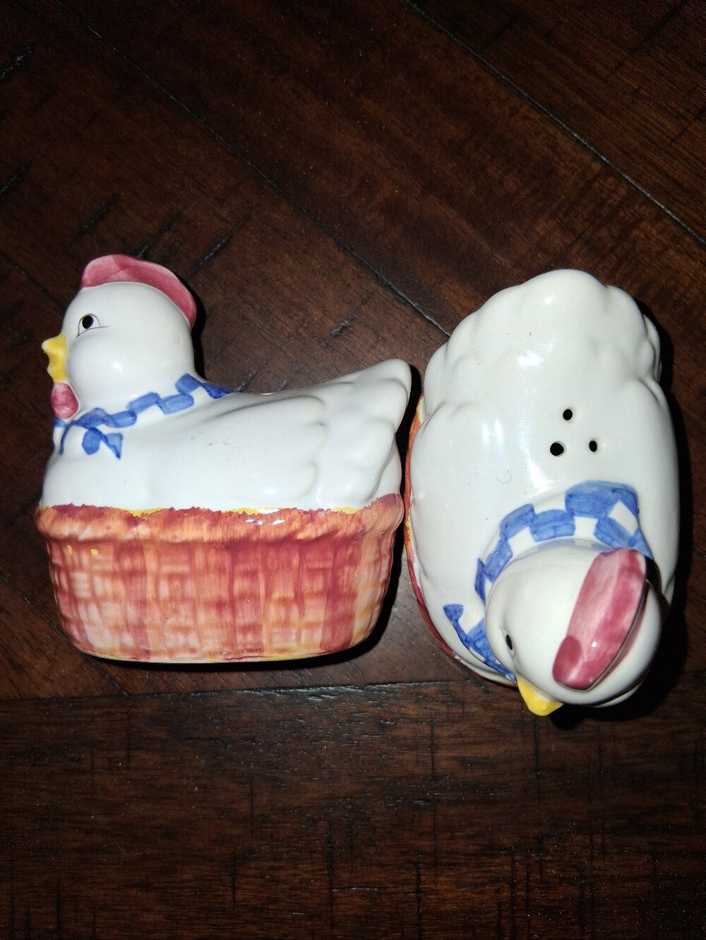 Vintage Ceramin Chicken Salt and Pepper Shakers